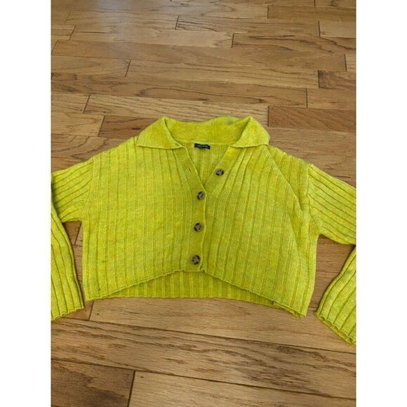 NWOT Wild Fable Women's Ribbed Button-Down Cropped Sweater Size SM green Yellow - Picture 1 of 8